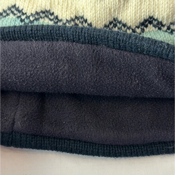 Hi Line Knits Wool Ski Hat Blues and White - Picture 4 of 5